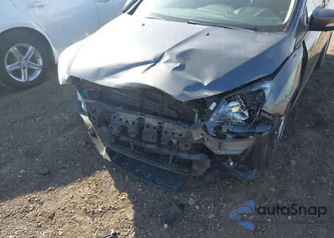 2016 Ford Focus Se z USA, uszkodzony, nr VIN 1FADP3F23GL252346